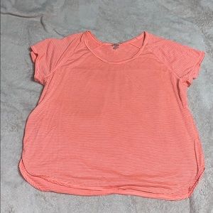 Coral & navy blue stripe workout shirt w side slit